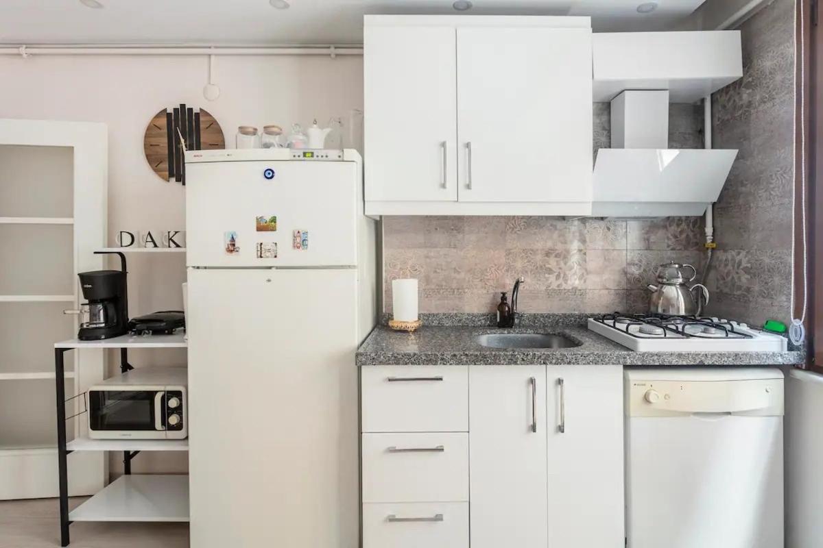 Istanbul'Un Merkezinde Cevahir Avm Karsisi 1+1 Yeni Ev Extérieur photo